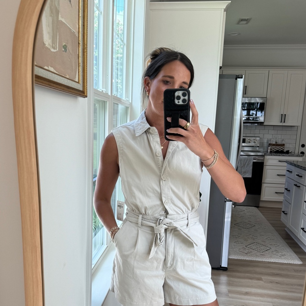 Abercrombie & Fitch Off-White Button-Up Romper